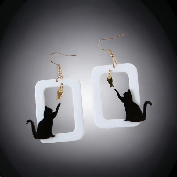 Black Cat Fish Design Dangle Earrings Cute Y2K‎ Style Acrylic Jewelry - Picture 4 of 6